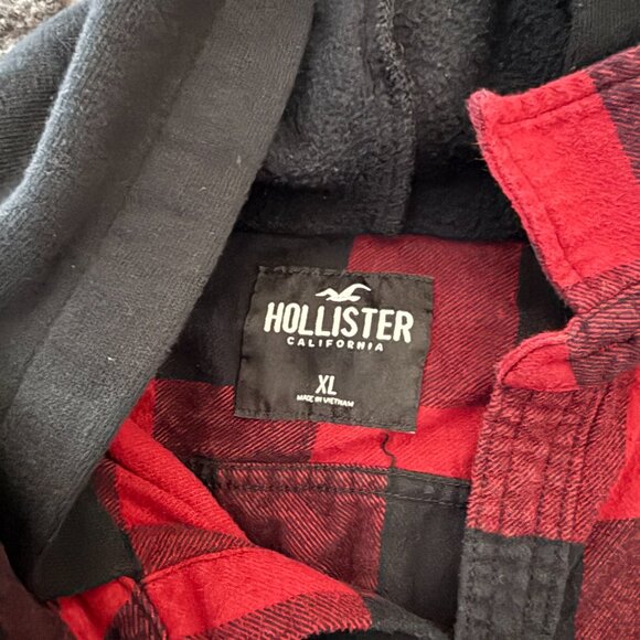Hollister Flannel Shirt - Picture 2 of 3